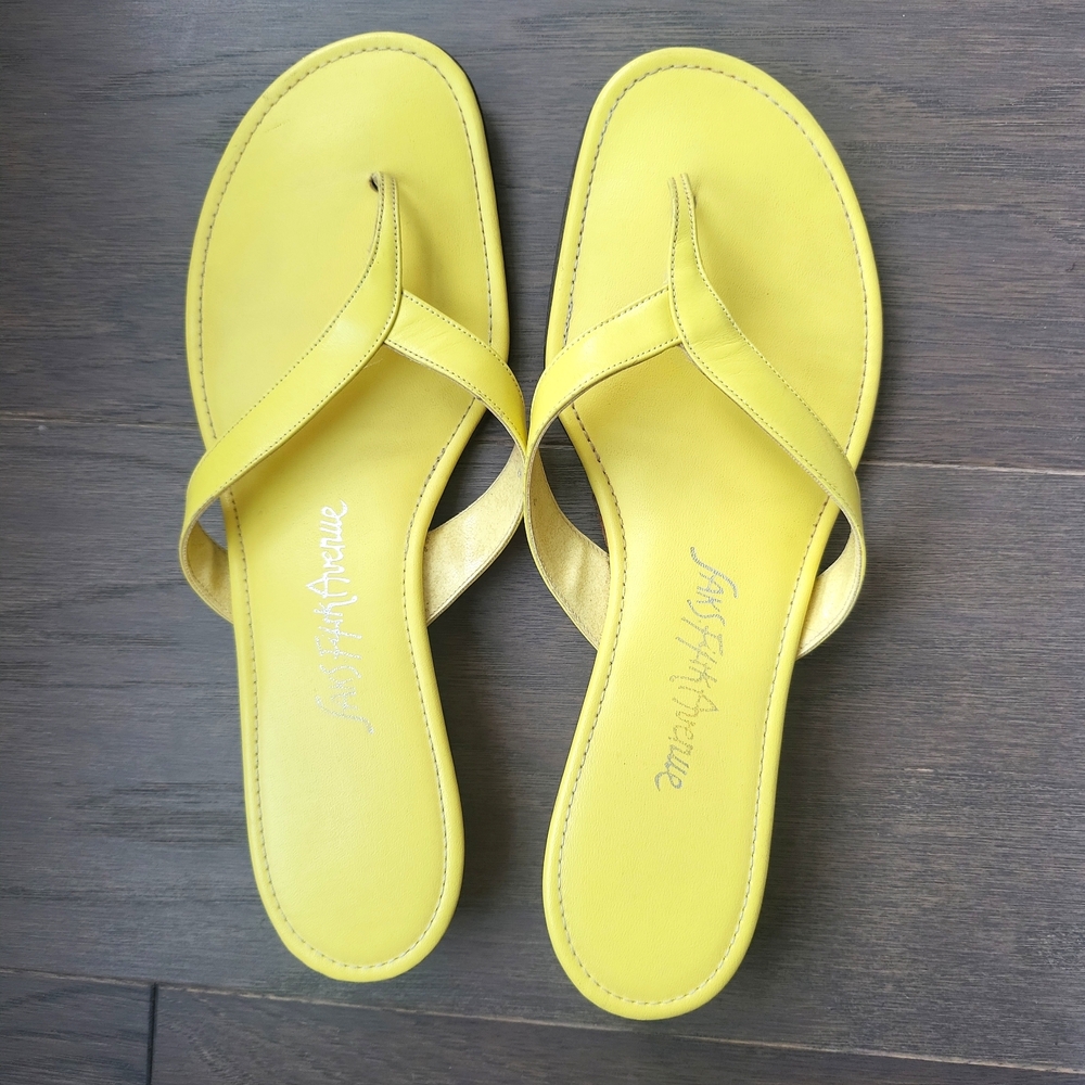 Saks fifth Avenue yellow thong sandals